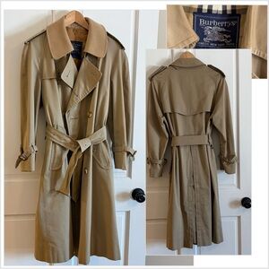 Vintage Burberrys Trench Coat 36 Short | Detachable Wool Liner & Collar |